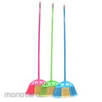 Hommy Sapu Lantai (Plastic Broom)