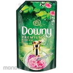 Downy Secret Garden Pelembut Pakaian Refill