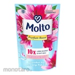Molto Pelembut dan Pewangi Pakaian Perfume Boost
