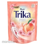 Molto Pelicin dan Pewangi Pakaian Trika Japanese Peach