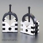 ESCO [With clamp] V-block