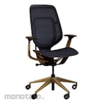 VIVERE WK Karman Chair Steelcase