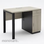 Officescale Clerical Desk