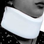 OneMed Cervical Collar (Penyangga Leher)