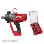 MILWAUKEE M18 FUEL Impact Wrench + Socket PACKOUT Set