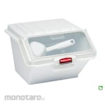 Rubbermaid Ingredient Bin With Scoop