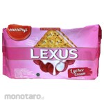 Munchy's Lexus Cookies Sandwich Lychee