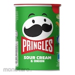 Pringles Potato Chips Sourcream & Onion (Keripik Kentang)