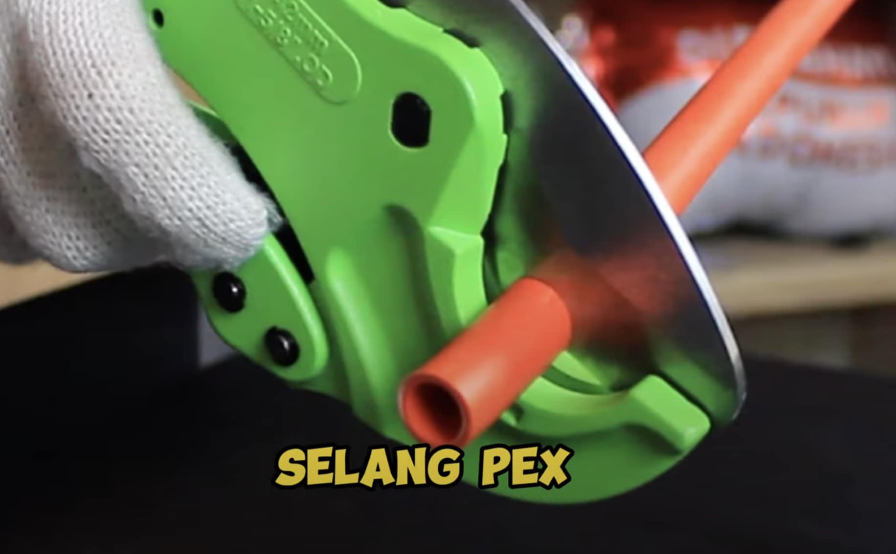 Alat Pemotong Pipa