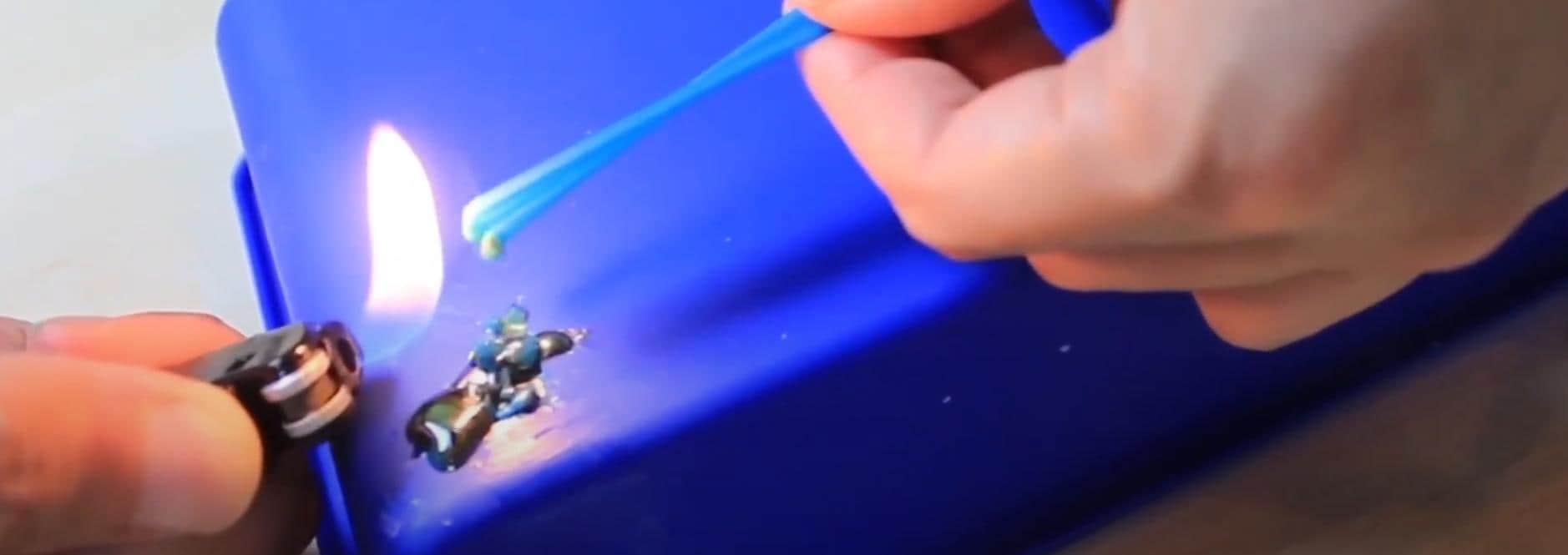 Cara Praktis Menambal Lubang pada Bak Cat dengan Kabel Ties