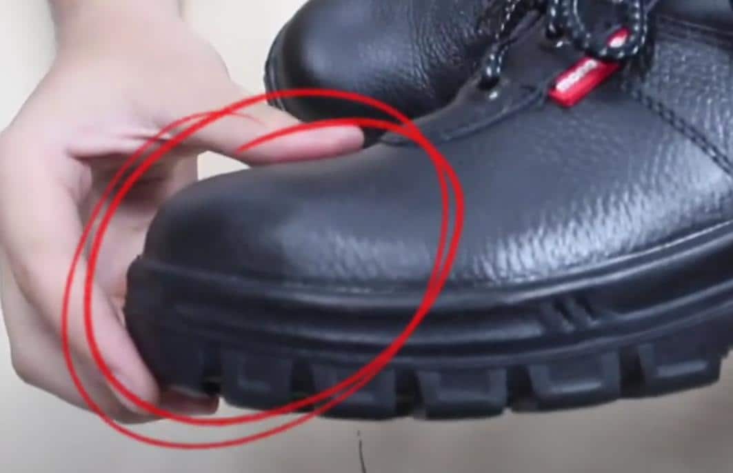 Sepatu Safety monotaro.id