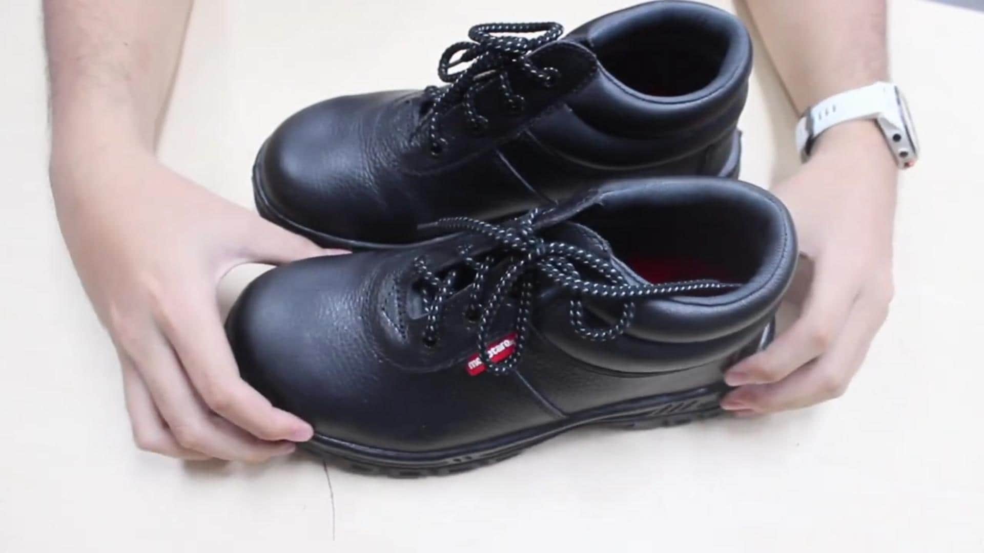 Sepatu Safety monotaro.id